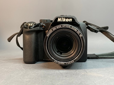 Nikon Coolpix P100