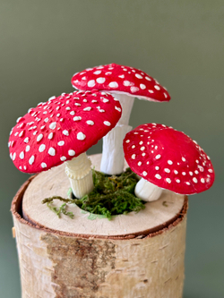 Молд силиконовый для творчества "Грибы - грибочки. Мухоморы" / форма для масс для лепки, мыла, воска и эпоксидной смолы