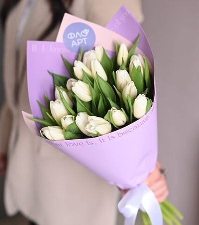 21 белый тюльпан