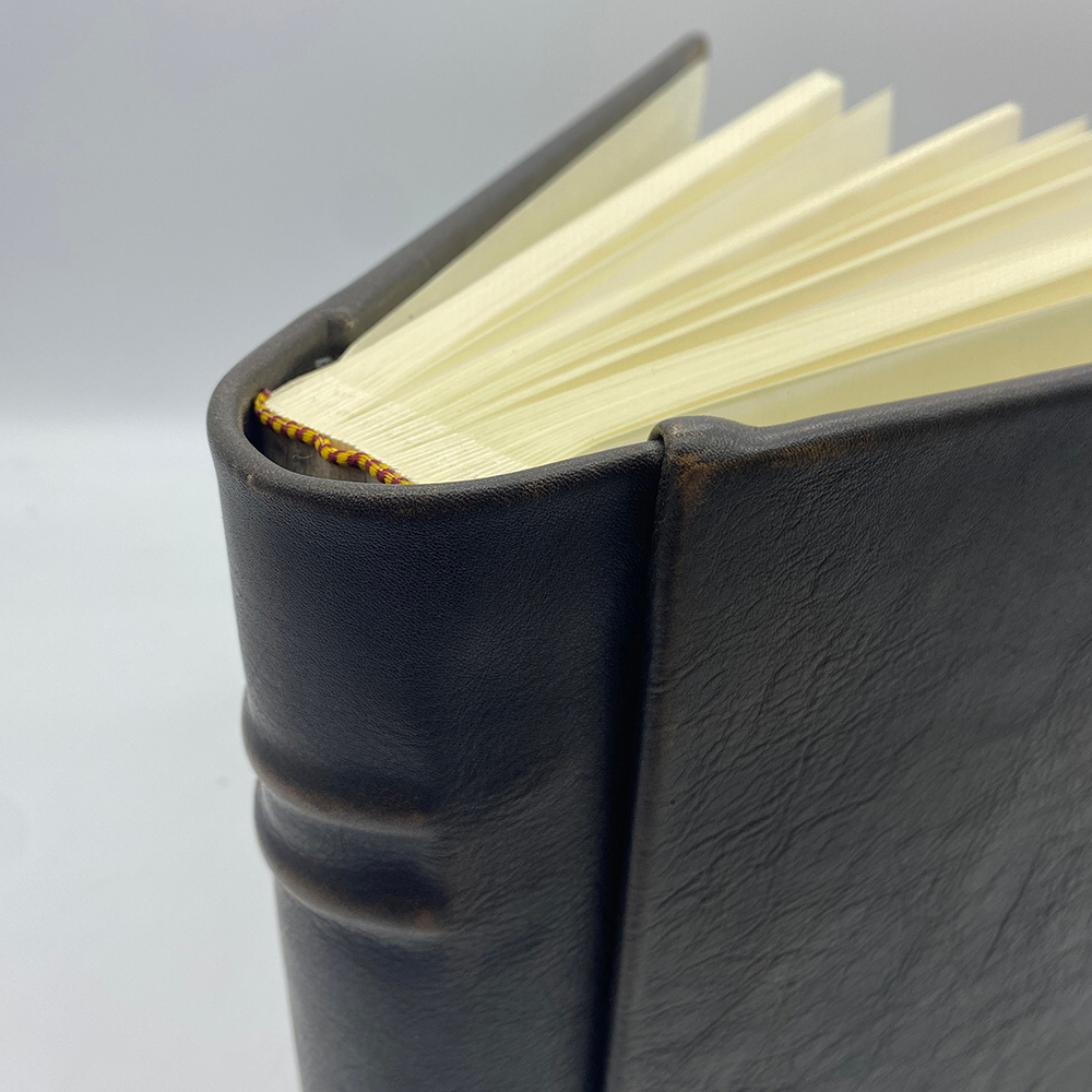 Альбом "OLD BOOK" 24*30