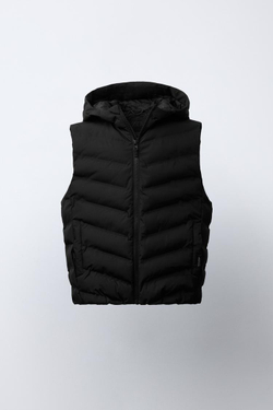 ZARA ОЧЕНЬ ЛЕГКИЙ ЖИЛЕТ WATER REPELLENT С КАПЮШОНОМ, ЧЕРНЫЙ