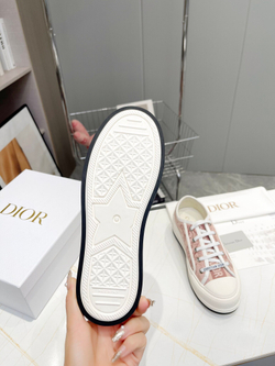 Christian Dior Walk'n'Dior Sneaker