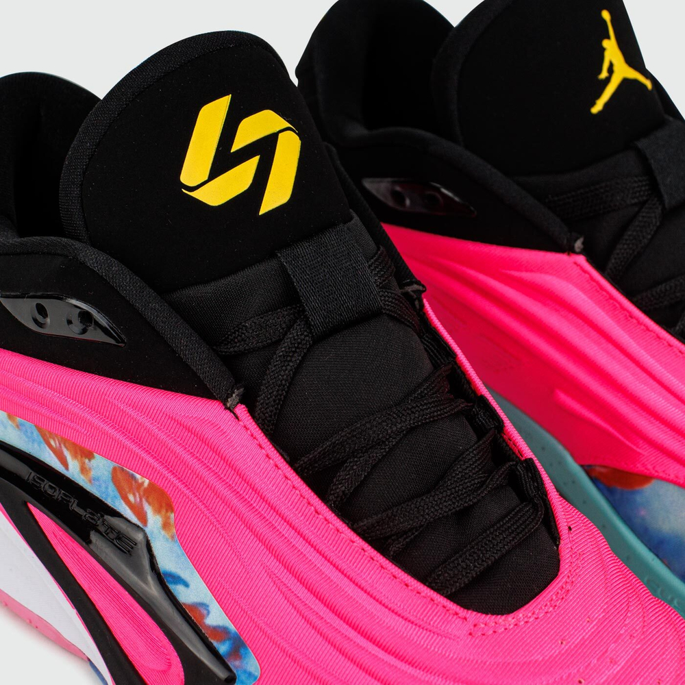 Кроссовки Air Jordan Luka 3 Pink Black