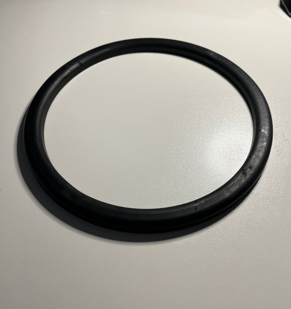 Прокладка для фляги 40 л резиновая. Уплотнительное кольцо 210х244х11 мм для крышки алюминиевого молочного бидона 40 литров