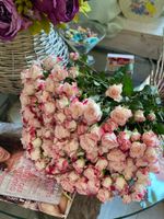 Букет Кустовая роза нежная 15 шт.