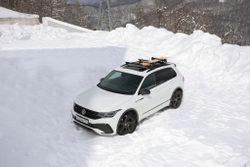 Крепление для перевозки лыж и сноубордов LUX ЭЛЬБРУС 500