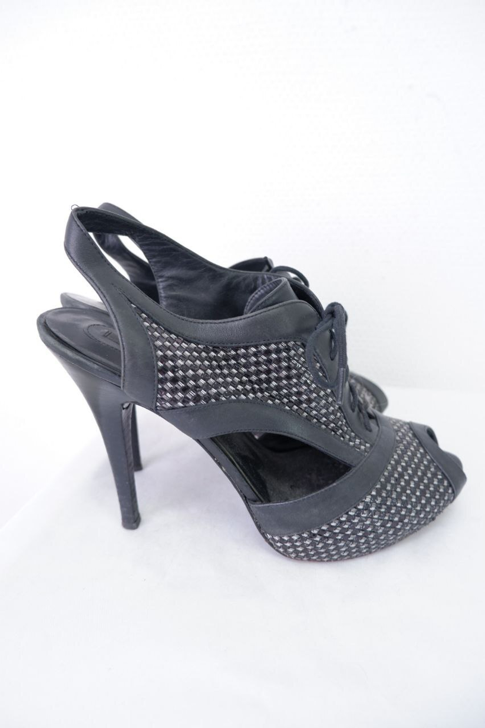 Босоножки Stella Luna стильные 40 размер