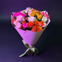 Букет цветов из 15 кустовых роз микс