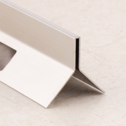 Профиль из нержавеющей стали SBP025-14,5H глянец 2700 мм