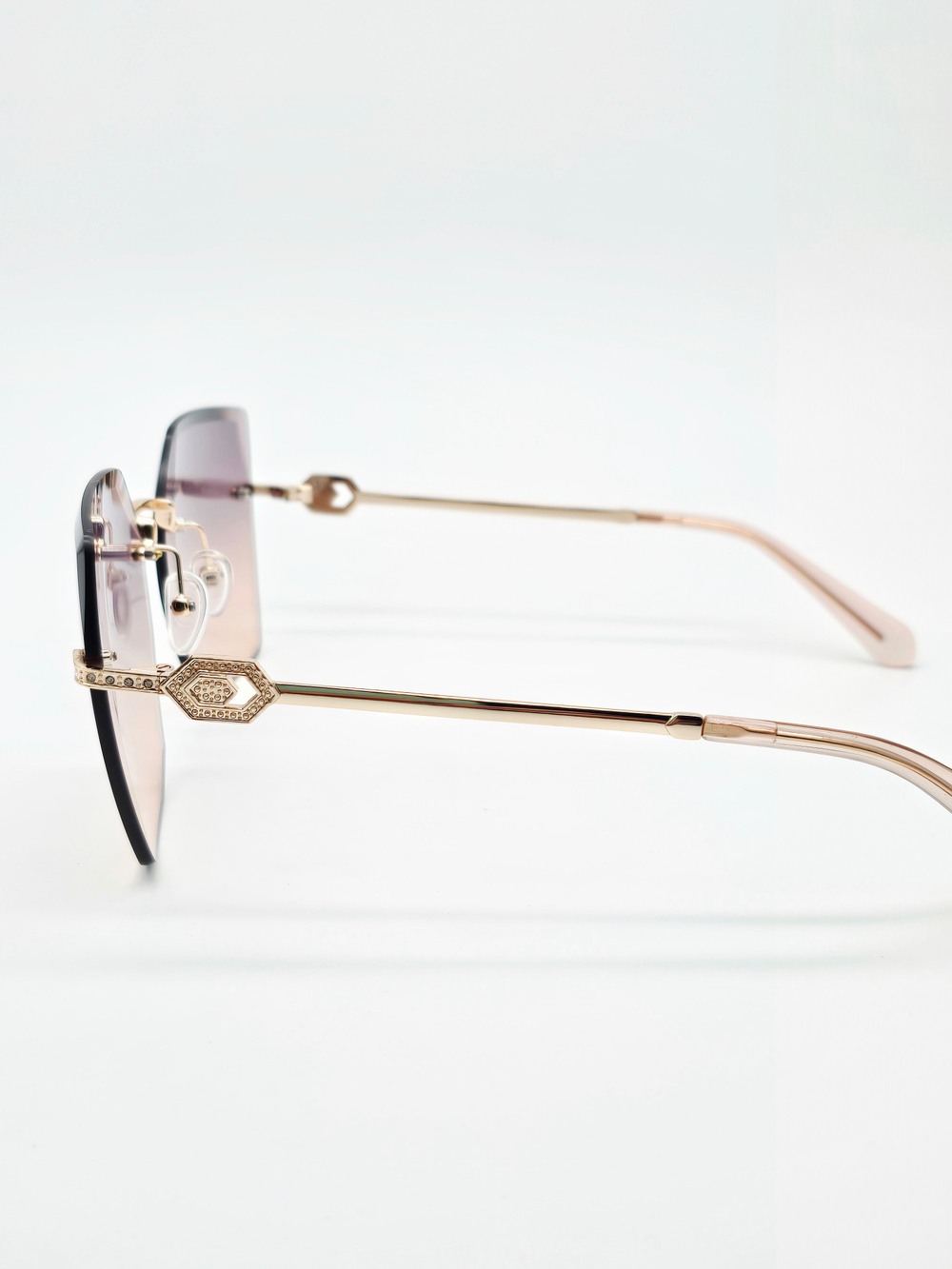 91004180 (AK 17196 C04) Солнцезащитные очки