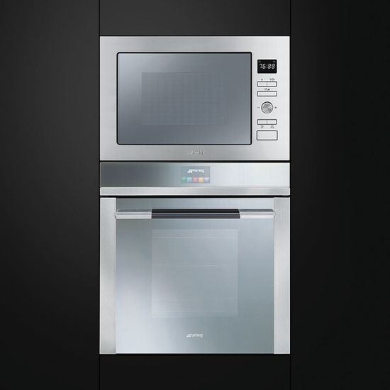 Электрический духовой шкаф Smeg SFP140E