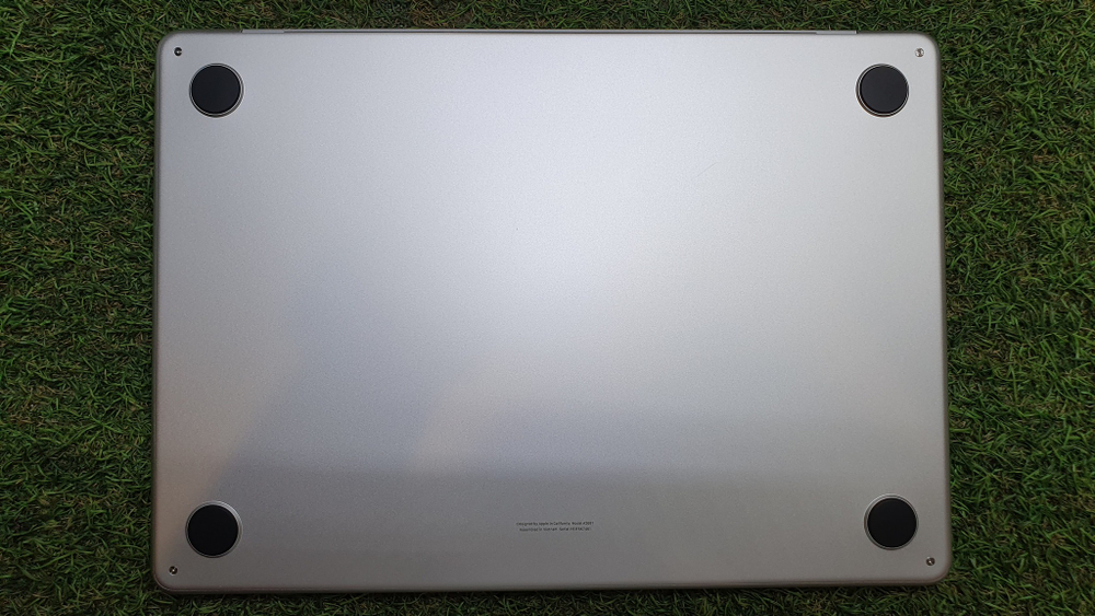 MacBook Air 13 2022 M2/8Gb/256Gb/ MLY33LL/A A2681 Retina