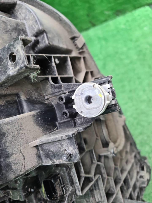Фара правая BMW X7 G07 (19-22) Laser Light