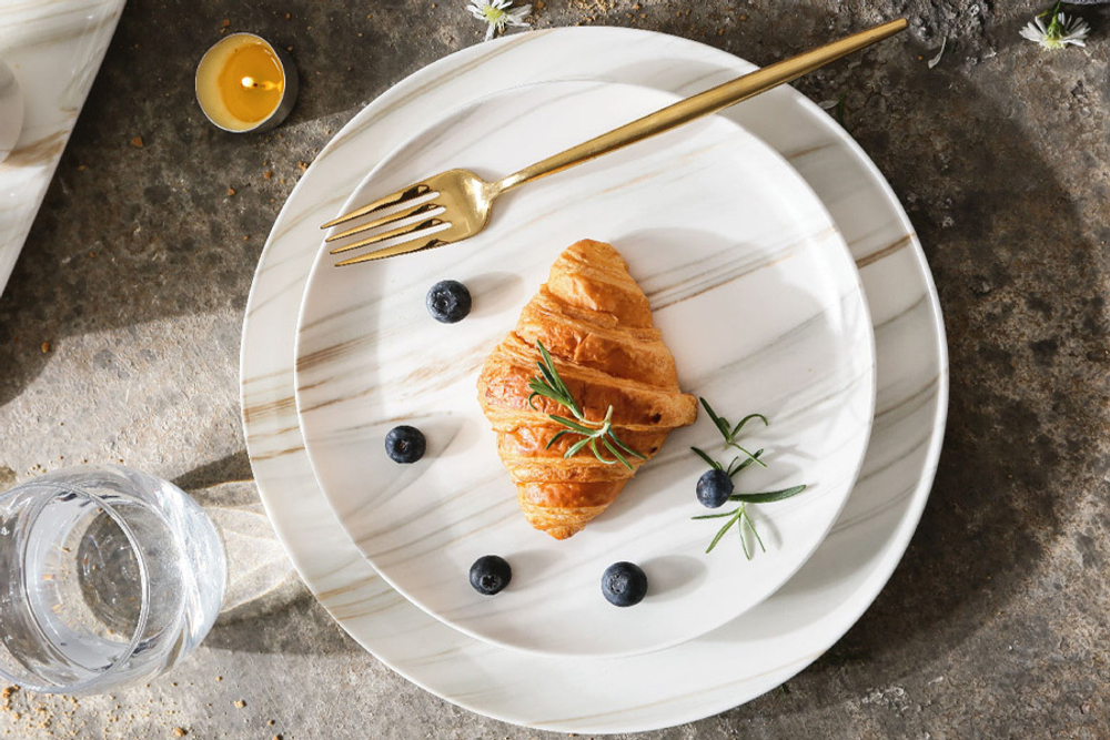 Тарелка обеденная 26см Home & Style The Royal Marble