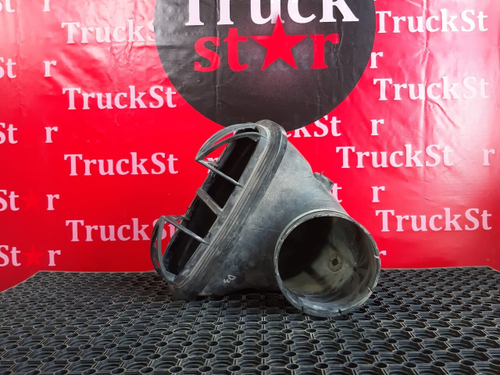 Патрубок воздушного фильтра