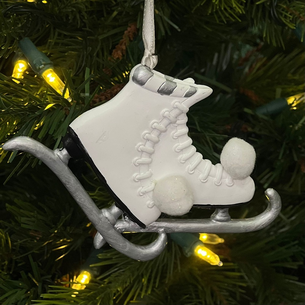Коньки белые [ H1036 ], ёлочное украшение