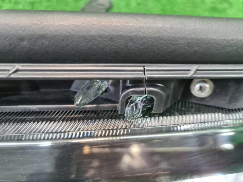 Фара левая Toyota Land Cruiser Prado 150 17-нв LED