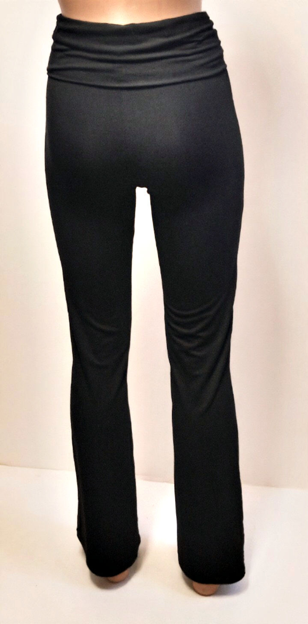 Лосины мини-клёш с поясом, цвет чёрный, размеры 42-50