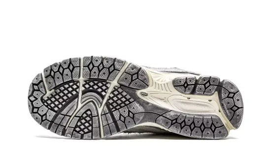 Кроссовки New Balance 2002R "Protection Pack - Grey"