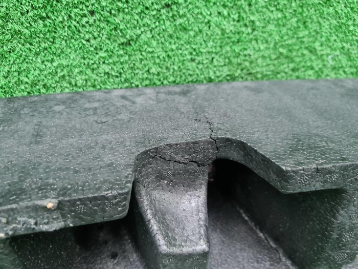 Абсорбер заднего бампера VW Polo Sedan (2010-2020)