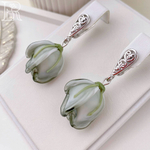 LEFIREL' Серьги серебряные женские "Динала" с цветами из муранского стекла / ювелирные украшения из родированного серебра 925