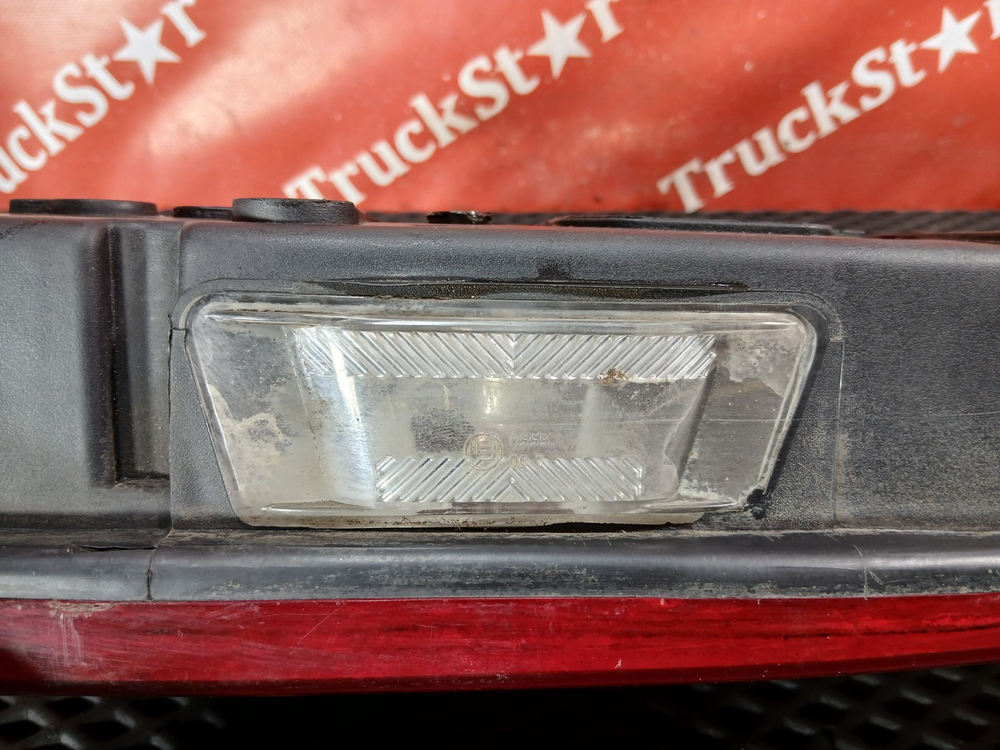 Фонарь задний левый 2019г.