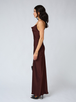 Платье-комбинация из атласа с вырезом качели