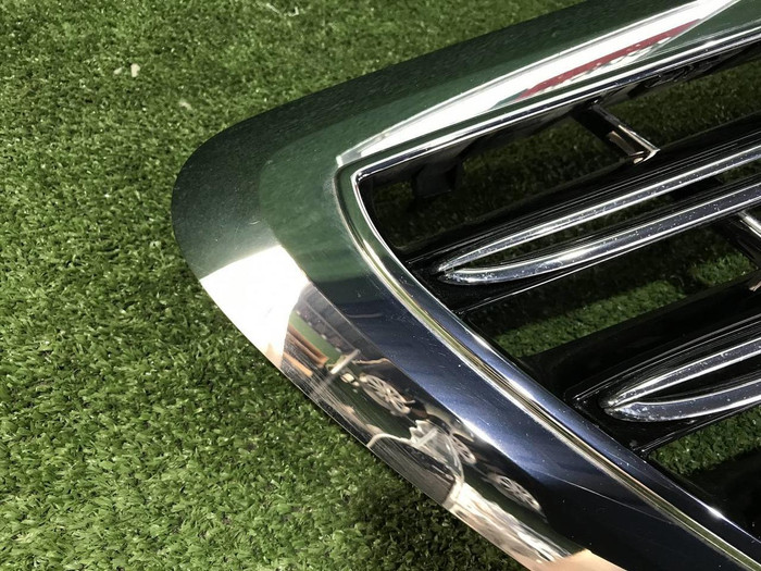 Решетка радиатора Mercedes S W222 (2017-2020) Maybach