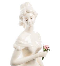 JP-247/20 Фигурка «Девушка» (Pavone)