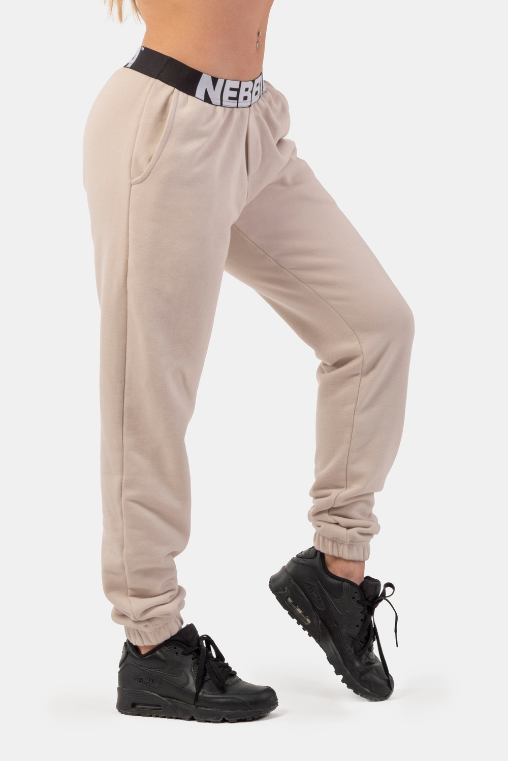 Женские штаны Nebbia Iconic Mid-Waist Sweatpants with elastic “N” waistband 408 Cream