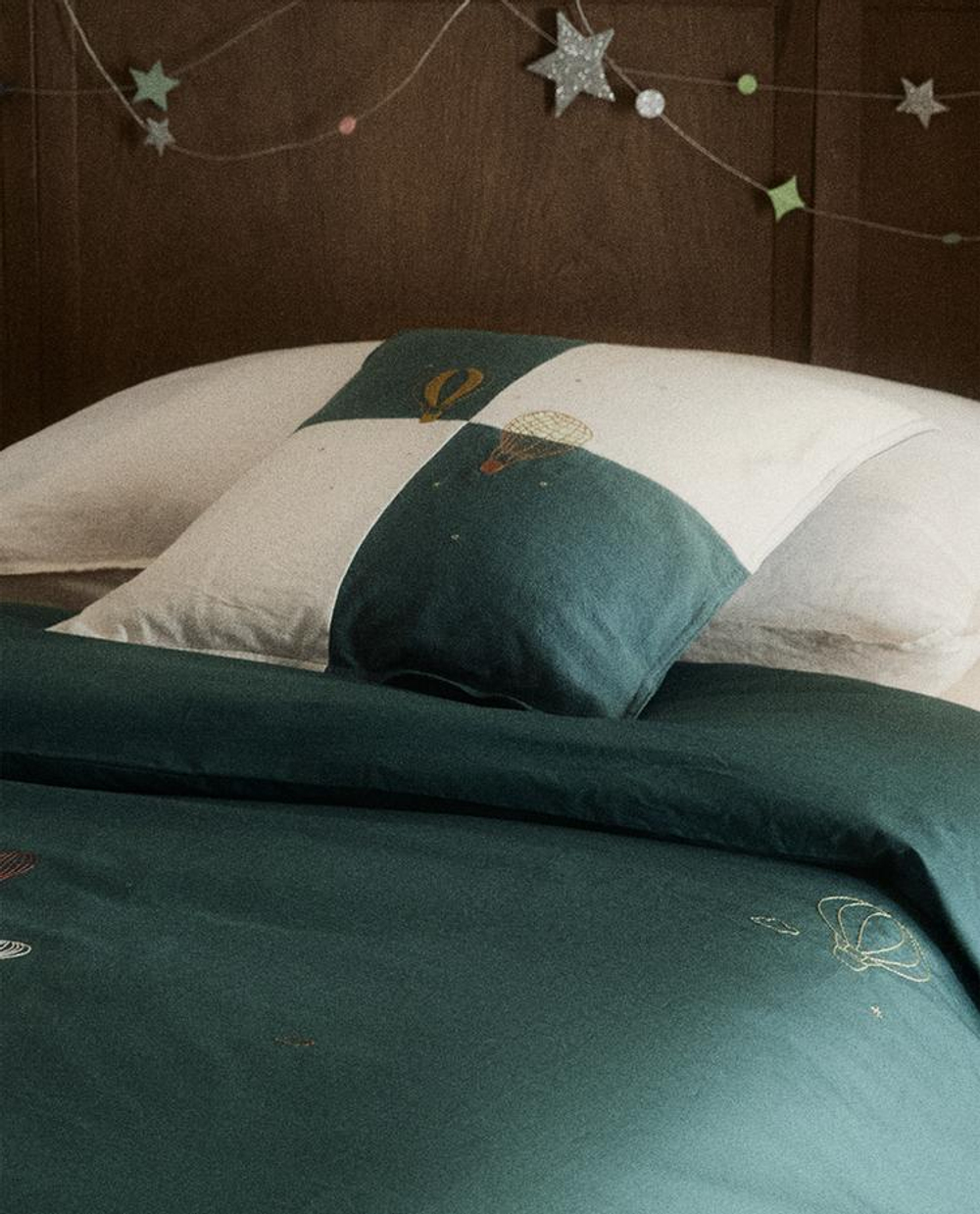 ZARA HOME ДЕТСКИЙ ПОДОДЕЯЛЬНИК С ВЫШИВКОЙ, ЗЕЛЕНЫЙ