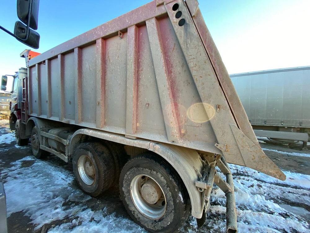 КамАЗ 65801 8x4 Самосвал 65801-T5 (Дизельный, 12,0 л, 428 л.с., МТ)