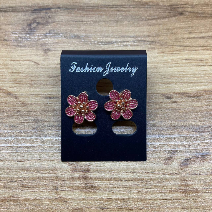 Серьги Small Цветочек шестилистник эмаль цветная цвет малиновый металл золотистый