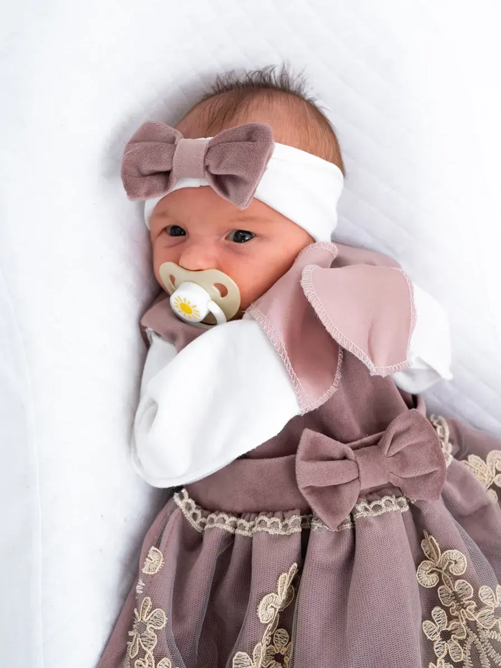 Комплект на выписку новорождённому с переноской зимний