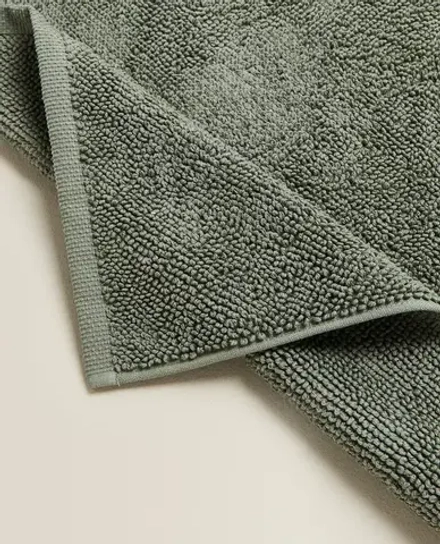 ZARA HOME НЕСКОЛЬЗЯЩИЙ КОВРИК ДЛЯ ВАННОЙ, ХАКИ