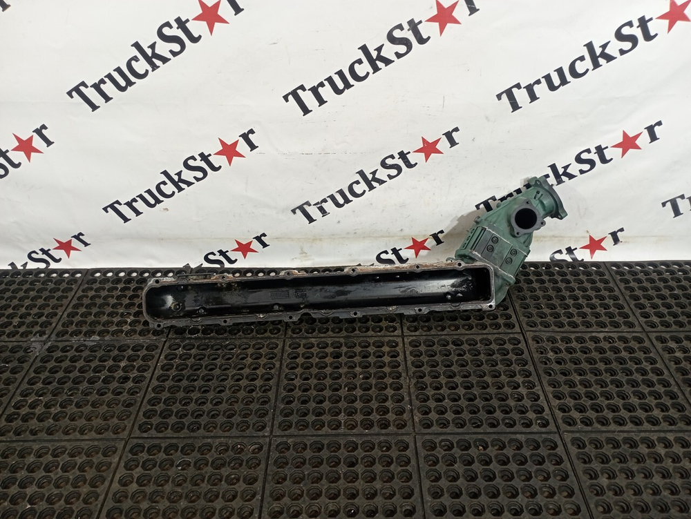 Коллектор впускной в сборе