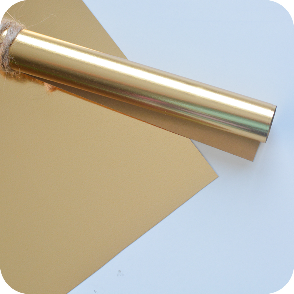 Термотрансферная фольга, цвет золото, размер отреза 25*25см