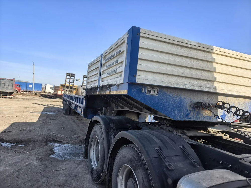 AMUR AMUR Полуприцеп тяжеловоз 3 оси LYR9606TDP (Не раздвижной)