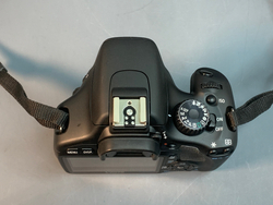 Canon EOS 550D Kit 18-55mm 550 Кадров