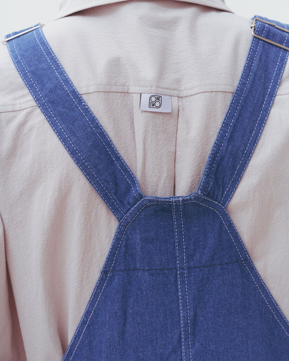 Рубашка One Two Quiet Gray базовая серая