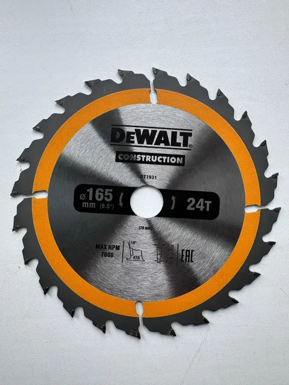 Диск Пильный по дереву Dewalt 165x24x20