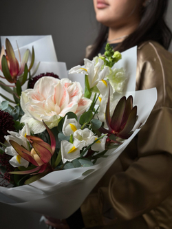 Сборный букет «Утро в париже»