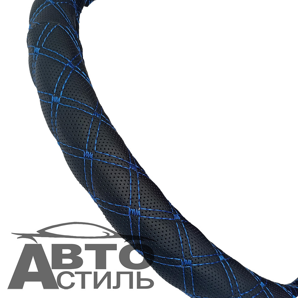 Оплетка на руль круглая Nova Bright 47561 размер M черная с синими прошитыми ромб вставк