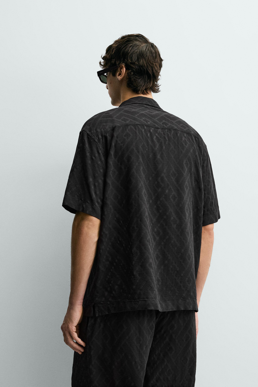 ZARА РУБАШКА JACQUARD С ГЕОМЕТРИЧЕСКИМ УЗОРОМ, ЧЕРНЫЙ
