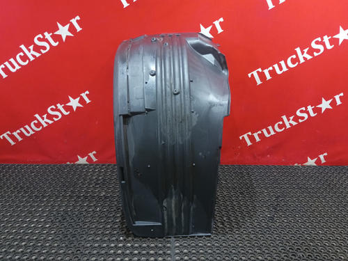 Крыло переднее 2017г.