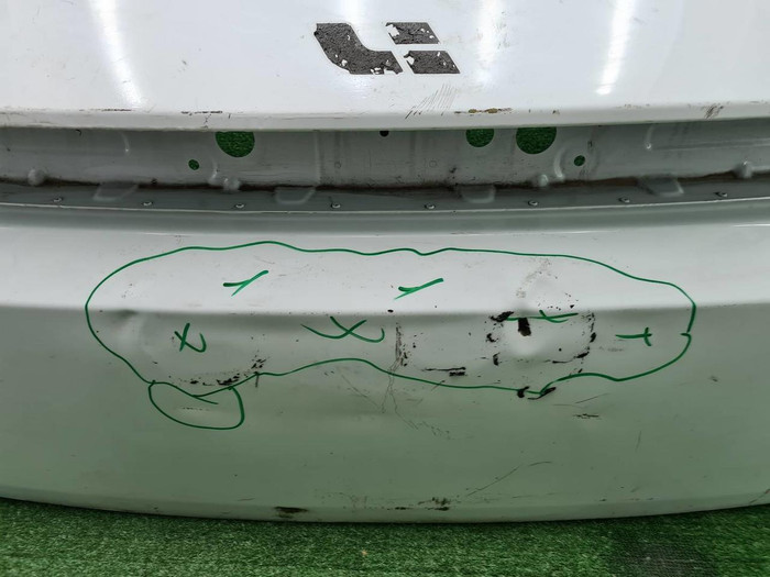 Крышка багажника Lixiang L7 (2022-н.в.)