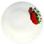 Тарелка фарфоровая суповая 20см 500мл «Клубника»