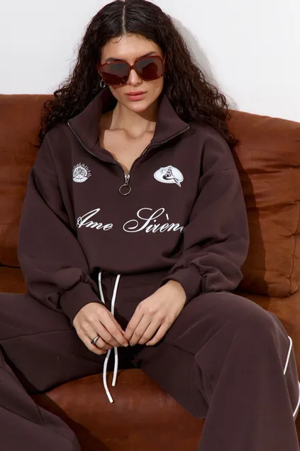 Олимпийка с короткой молнией 