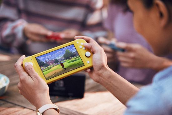 Консоль Nintendo Switch Lite (Yellow)