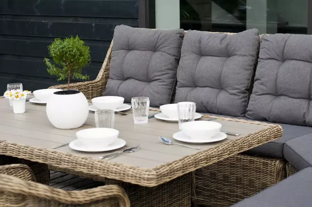 "Бергамо" обеденная группа угловая из искусственного ротанга, цвет соломенный